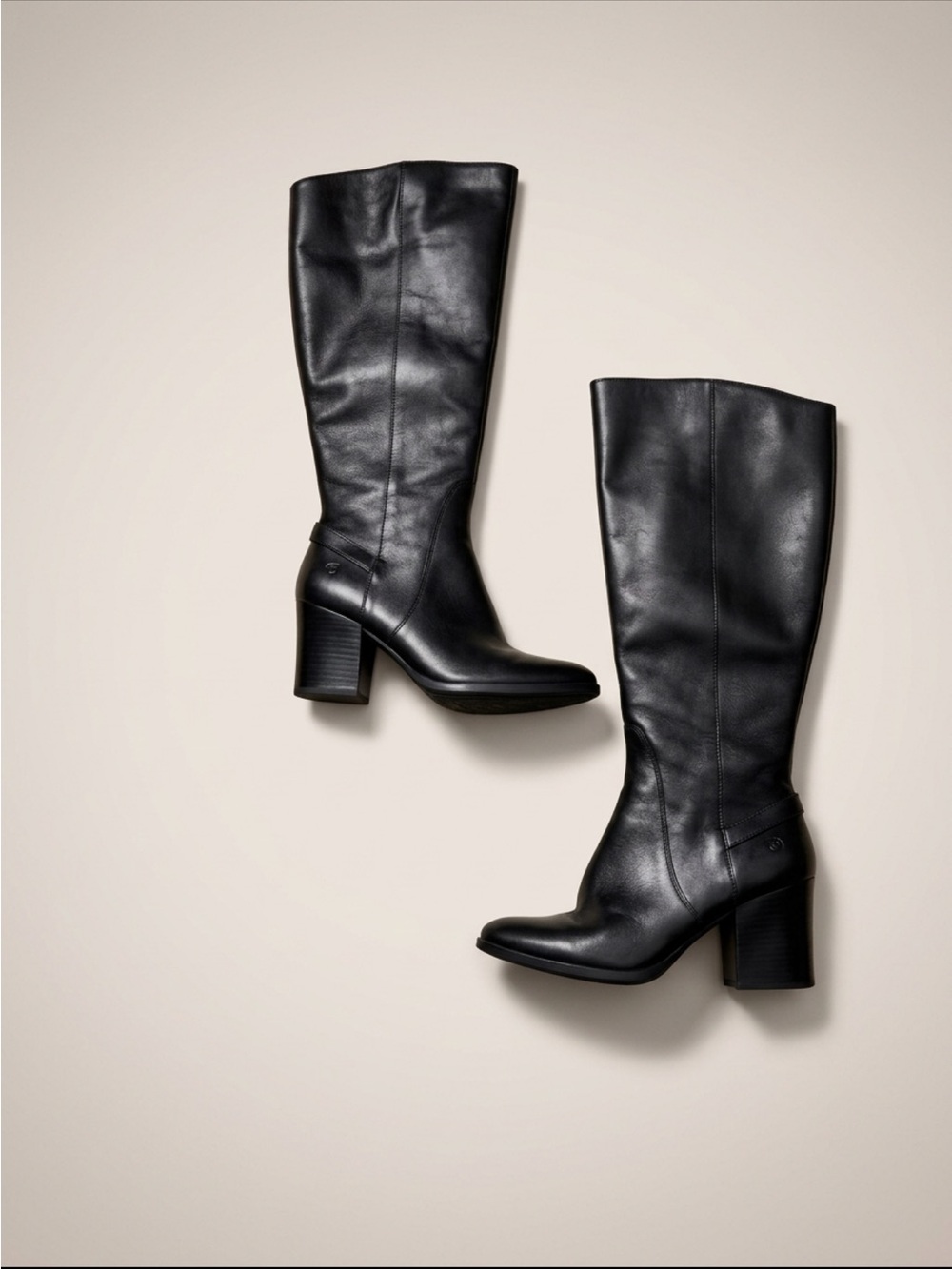 BORN  Black LEATHER Mid-Heel Knee Boot